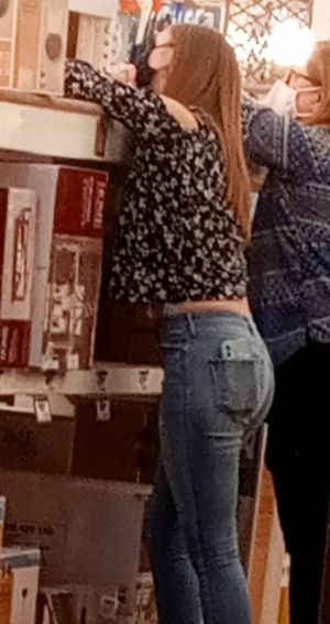 redheads ass in home depot