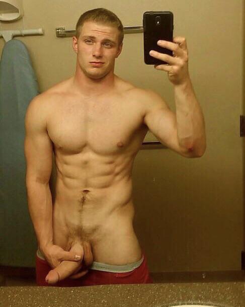 jock mirror selfie