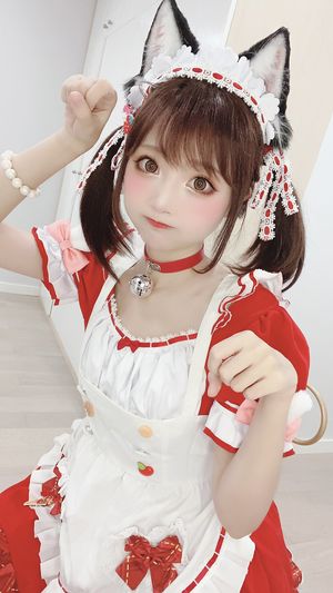 Cute Asian Petgirl Maid
