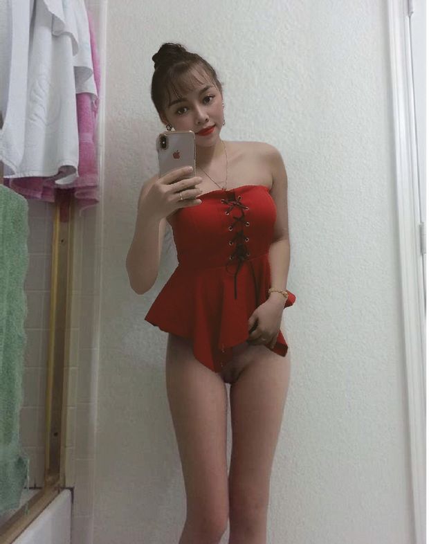 Asian selfie