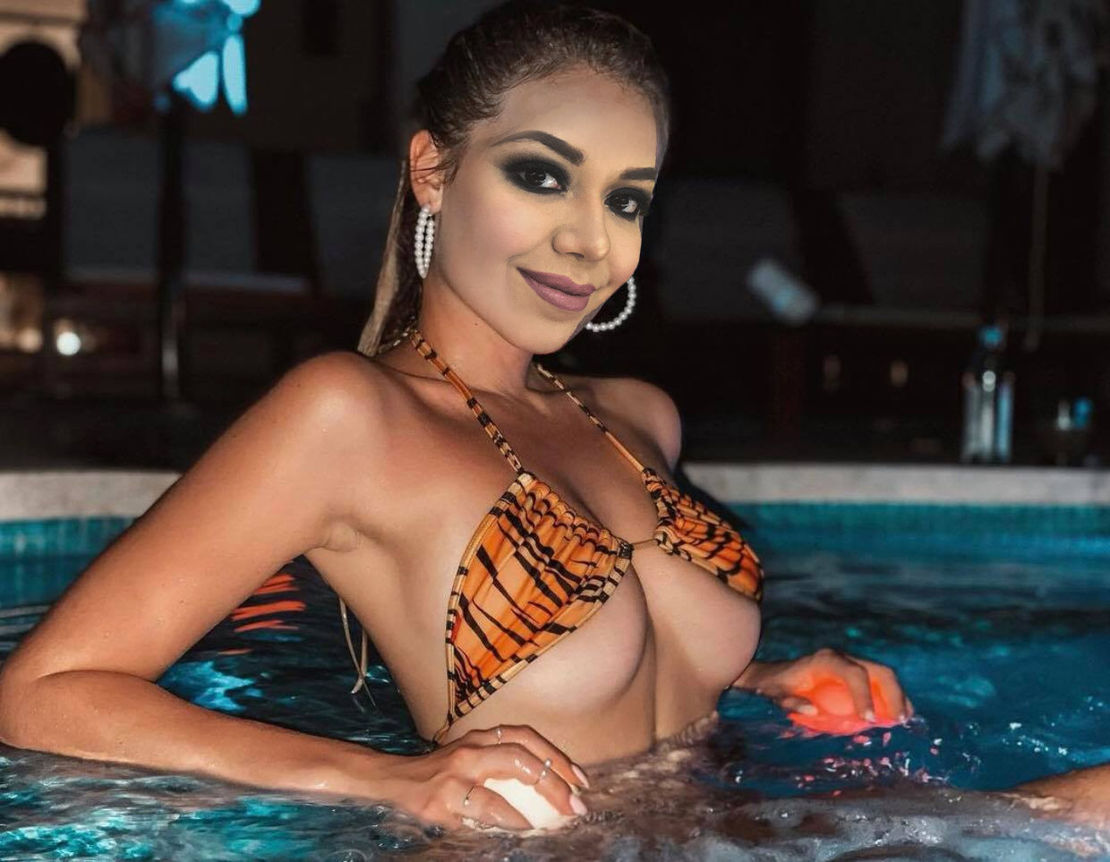 Mia's at the Pool