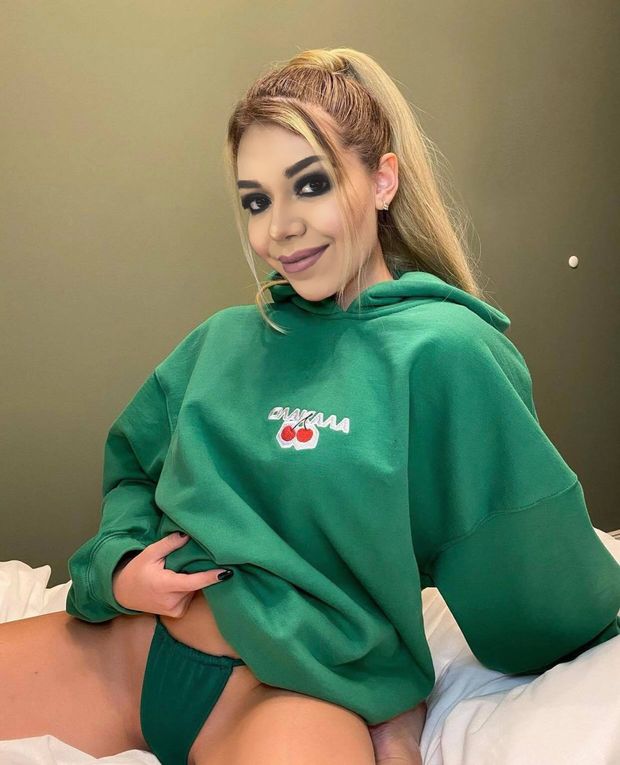Sexy Green Miros