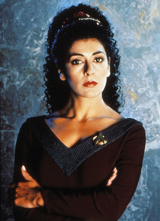 Star Trek: The Next Generation, Season 2 promo pic.