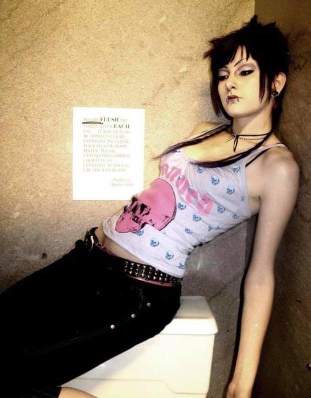 Gorgeous goth teen