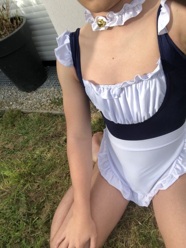 sissy maid on her knees outside