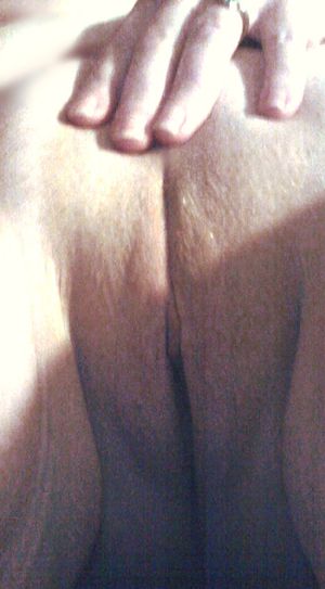 Pretty Milf Pussy Up Close