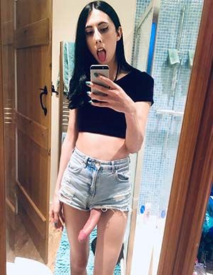 Transexuelle TTBM 21 cm sur Tourcoing 59200 pour plan baise et défonce crade