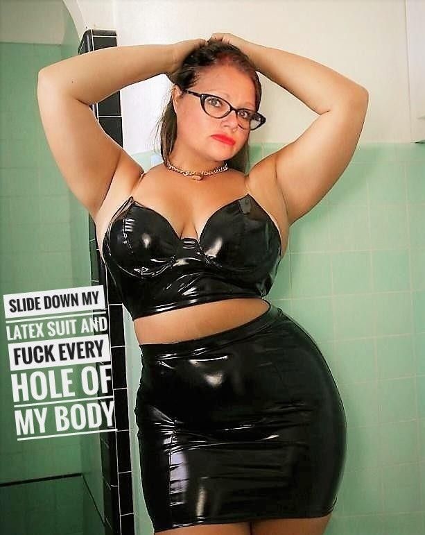latex julie exposed