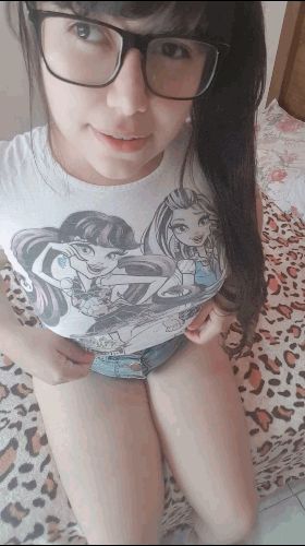 Sexy small tit drop - Hana Lily