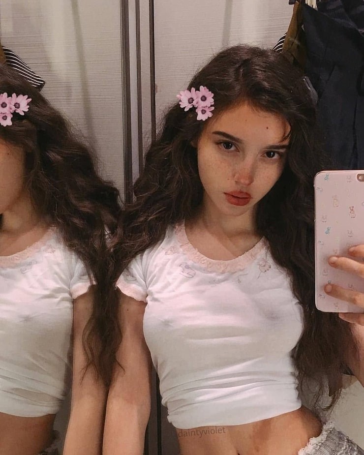 VIOLET VERDANDI