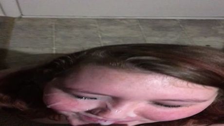 Chick I fucked from tinder gets facial