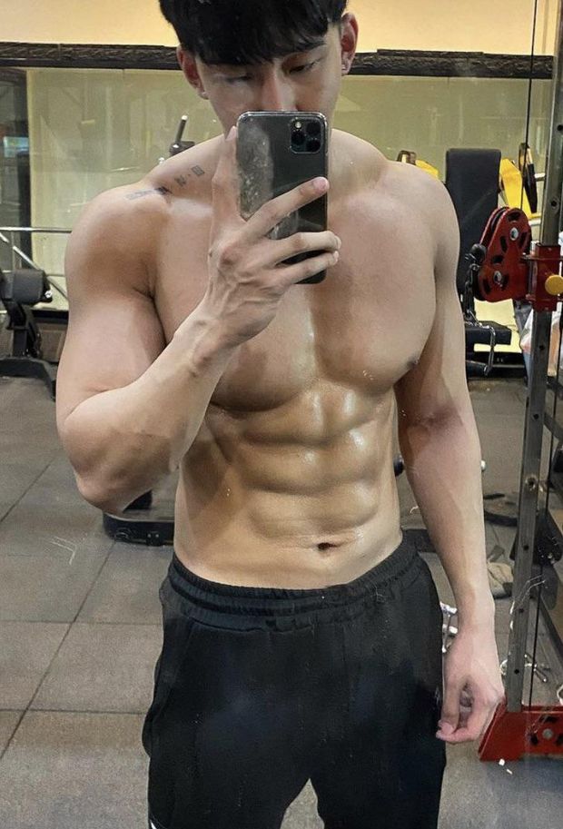 Sweaty Thai Hunk