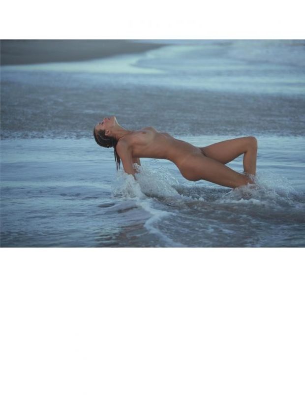 Barbara Fialho, Barbara Cavazotti & Flavia Lucini Naked Photos