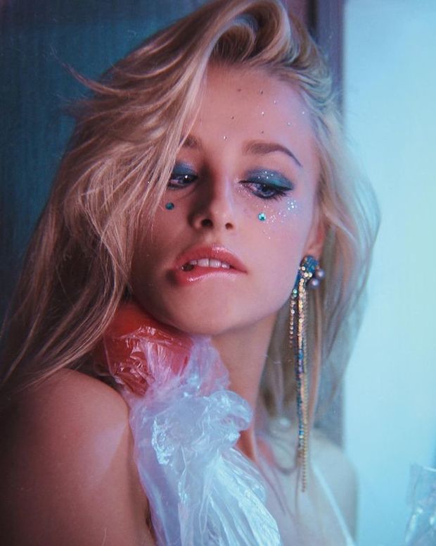 lip bite