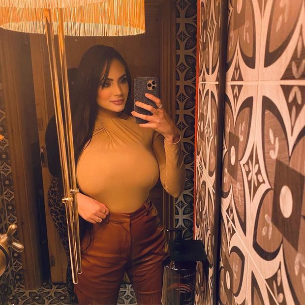 Sanna Meira (@sannator) on IG