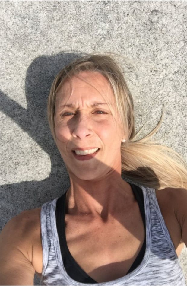 Milf begging for some dripping cum