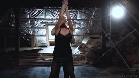 Victoria Pure BDSM orgasm