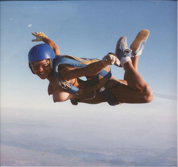 Sky diving