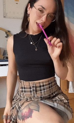 Who would come with me