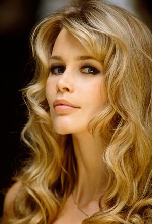 Claudia Schiffer #18