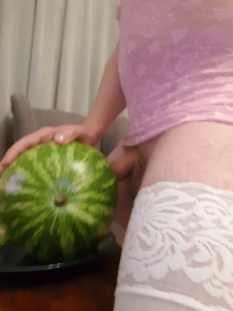 There is many ways you can have fun with sissy