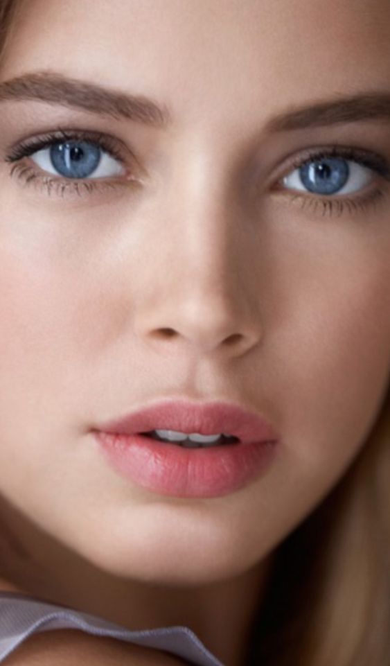 Blue eyes babes