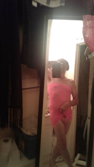 wish I had a good dom to drag me out and make me stand on the corner, or a BBC pimp with a whole bunch of friends ....