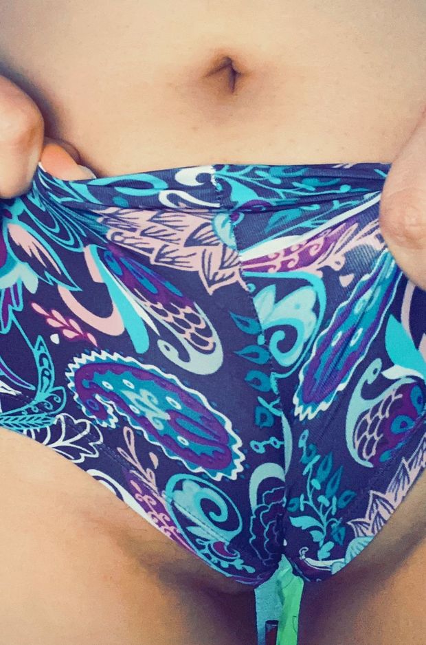Amazing camel toe