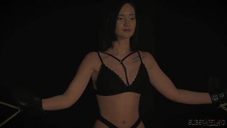 Night BDSM lesson with Gina Ferocious