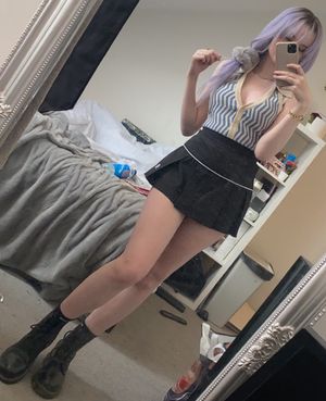 I didn't wear panties when I took this photo ;)