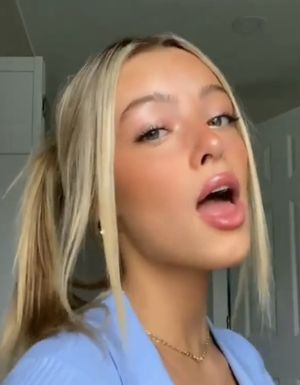 Hot blonde mouth open