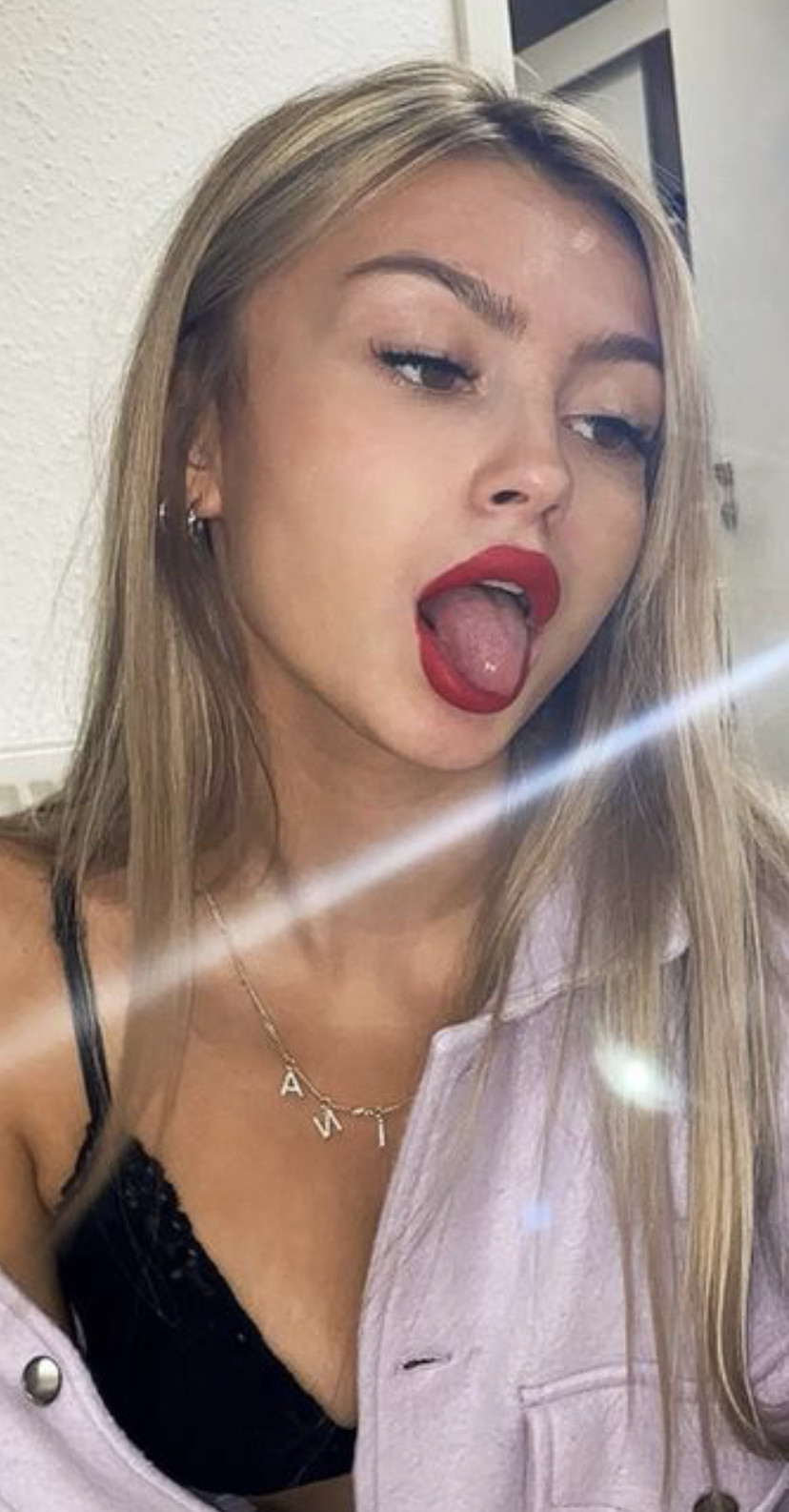 Hottie tongue out