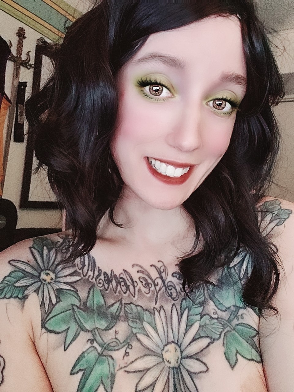 Stoned Daisy's pretty face needs a big load of cum all over it