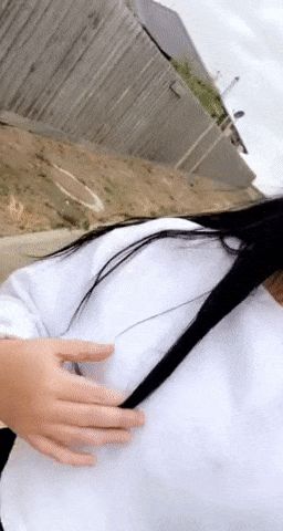 I just love flashing my tits in public!