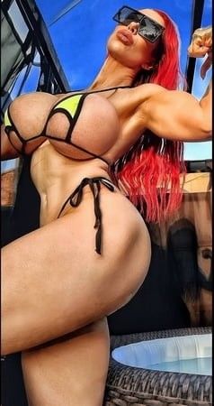 Tania Amazon