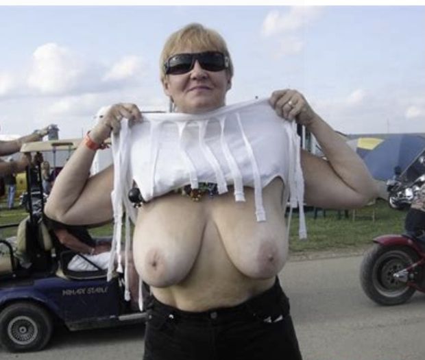 Biker rodeo mama showing those big jugs
