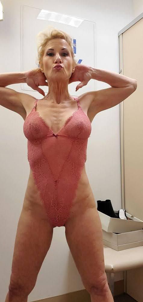 milf in lingerie