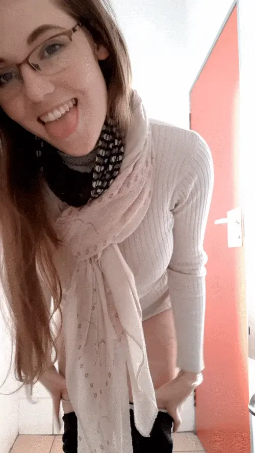 Glasses and Ass