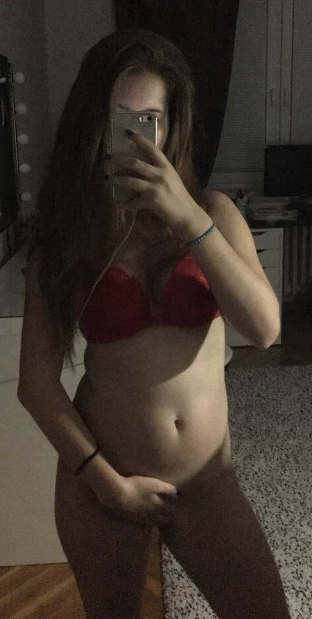 Czech teen just feeling sexy