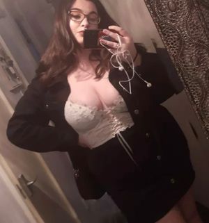 Fucked by the wife and me. Easy pick up in a bar