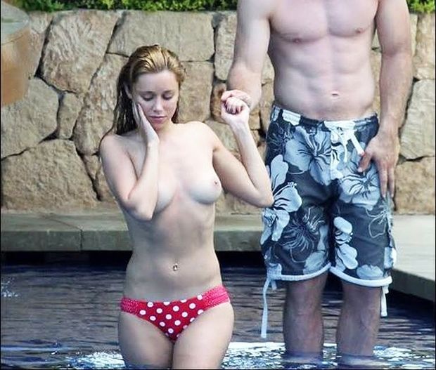 sexy celebrity bikini pics
