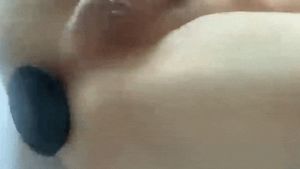 looks like a slinky in his ass