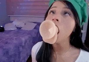 MissChalotte girlscout blowjob