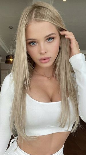 Sexy blonde face