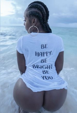 “Be happy. Be bright. Be you.”