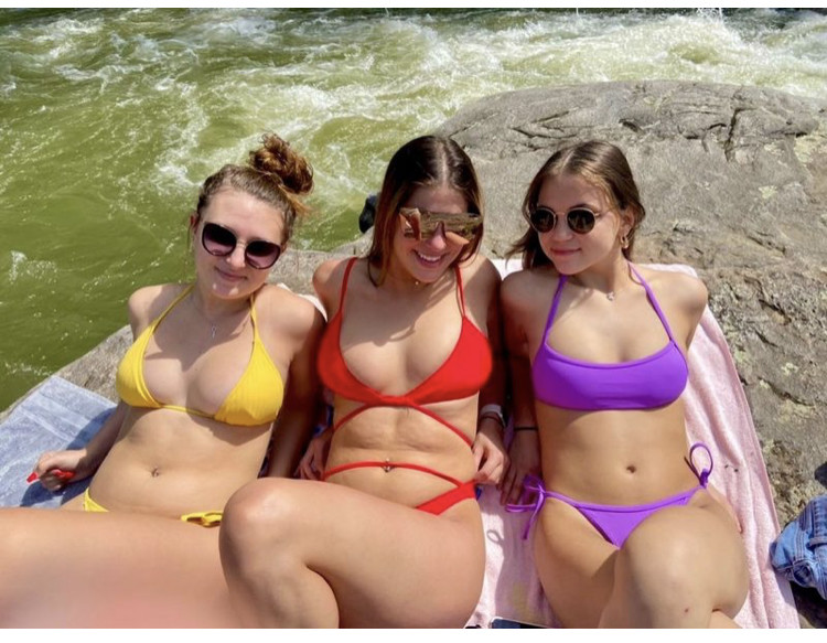 “Do u like me and my friends?”