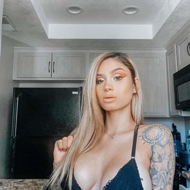 Bad Latina MILF