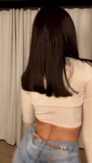 Nyvi Estephan ❤️ GIF #1