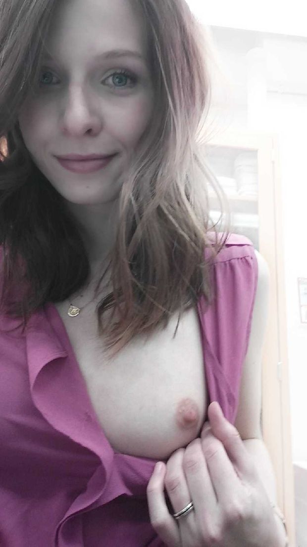 Sweet show boobs