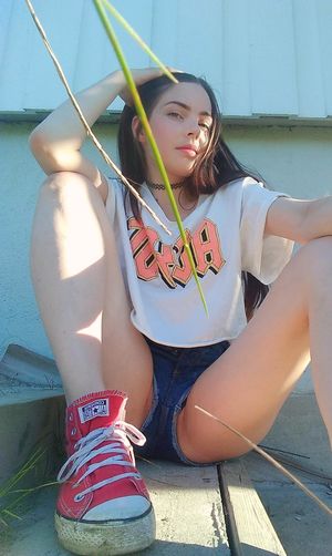 Her kitty is trying to get out